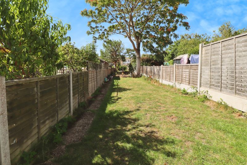 Property photo 2 of 24 Lower Park Road
