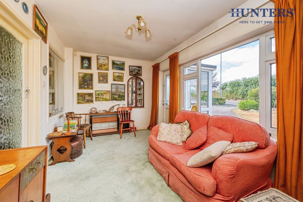 Property photo 3 of 23 Pbox-Img.Jpg
