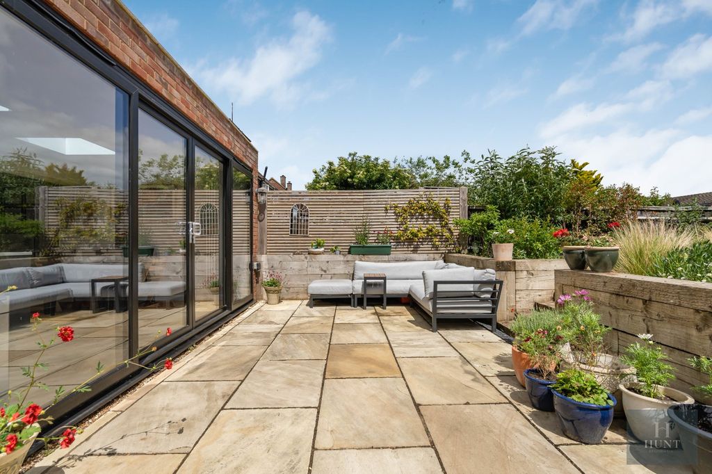 Property photo 3 of 10 Private Patio