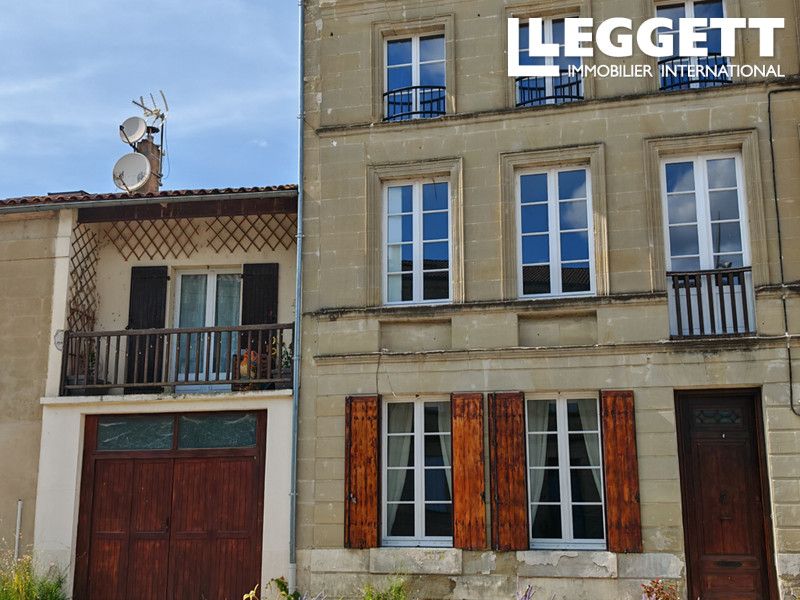 Property photo 2 of 10