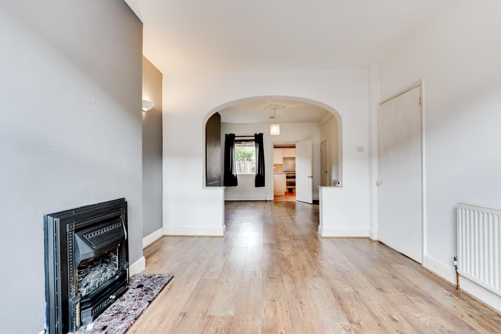 Property photo 2 of 26 48 Hawthorn Road, Kettering-2.Jpg