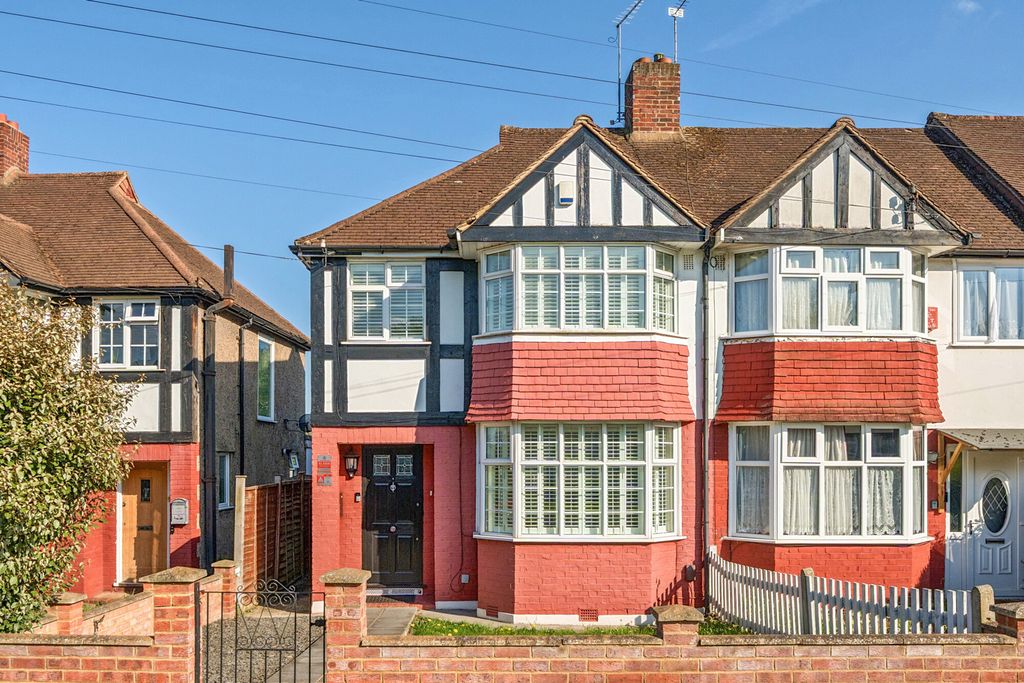 Property photo 1 of 20 External