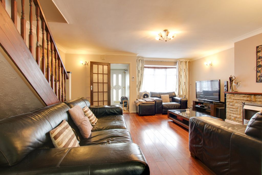 Property photo 3 of 16