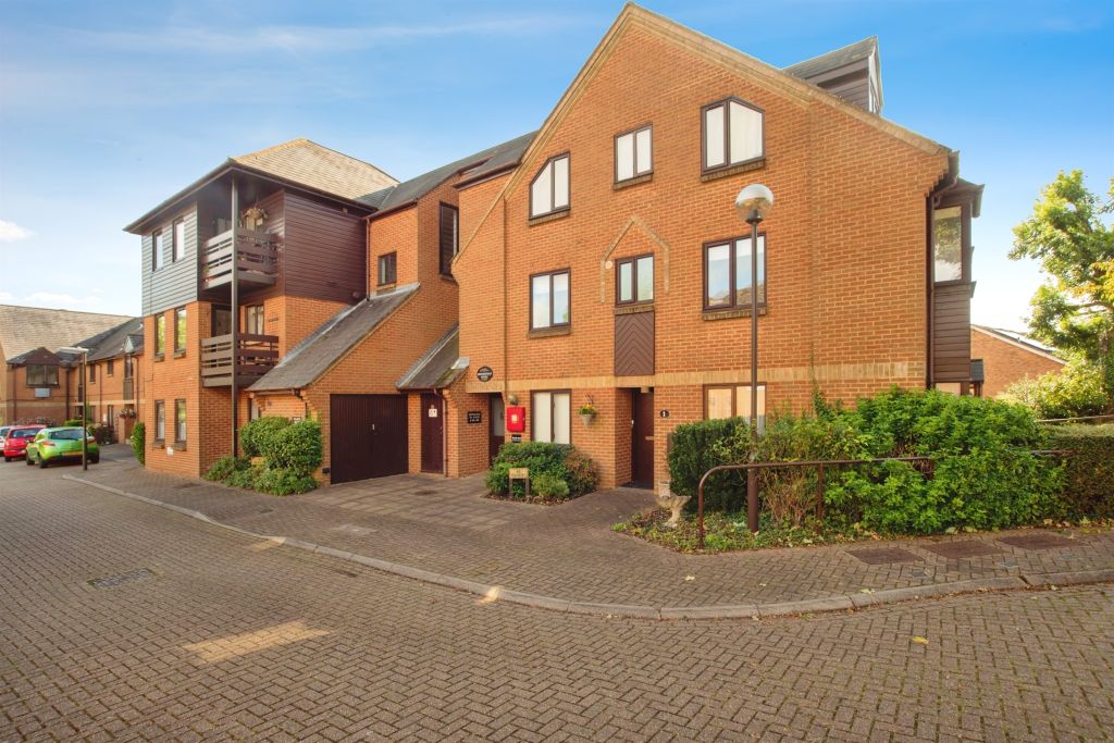 Additional image 17 of 1 bed flat for saleBreakspear Court, Abbots Langley WD5