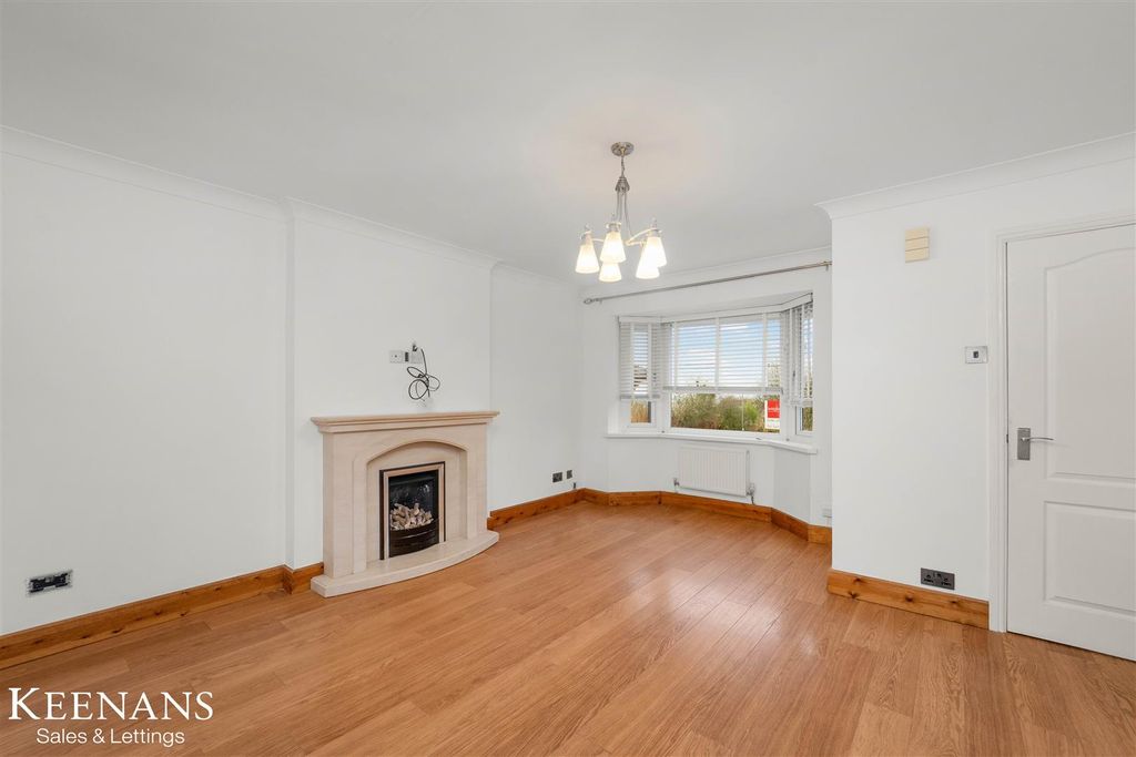 Property photo 3 of 27 3.Jpg