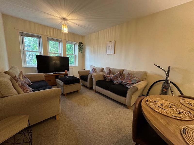 Property photo 2 of 6 Photo 1