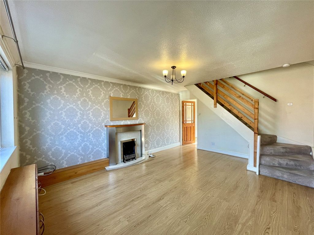 Property photo 2 of 14 Picture No. 17