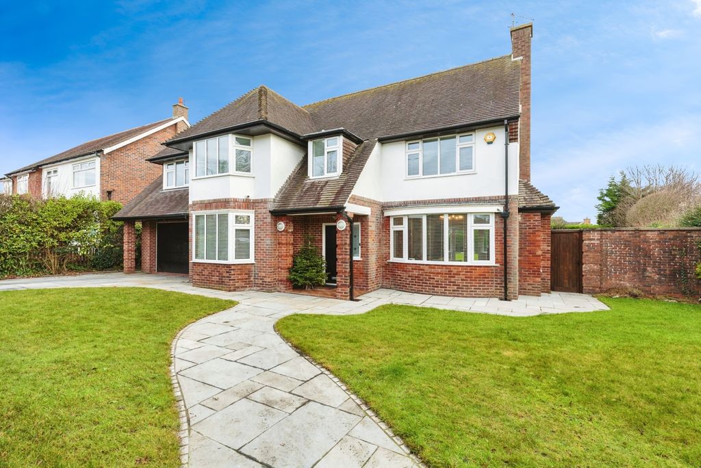 Property photo 2 of 39 Pbox-Img.Jpg