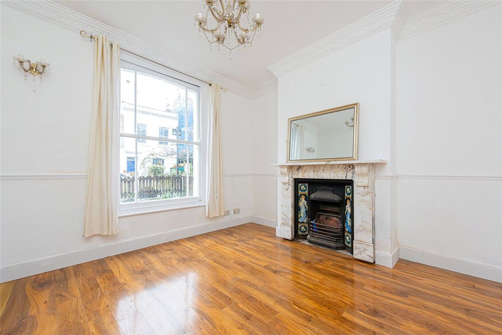 Property photo 2 of 8 Picture No. 03