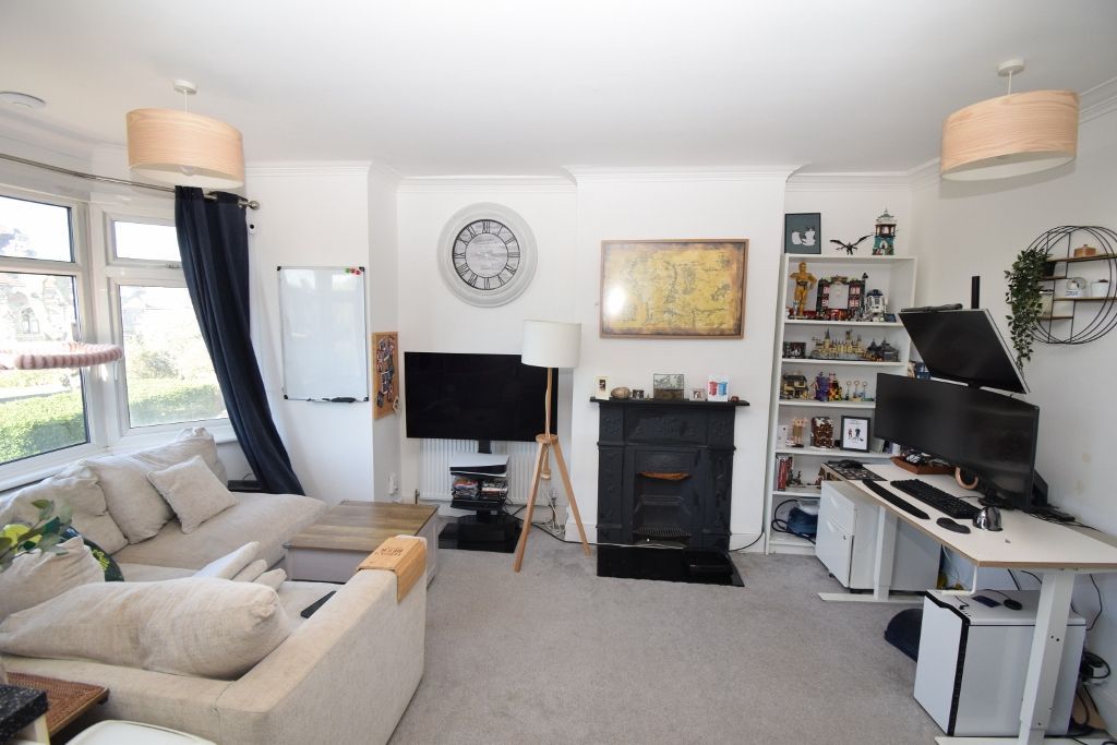 Property photo 2 of 5