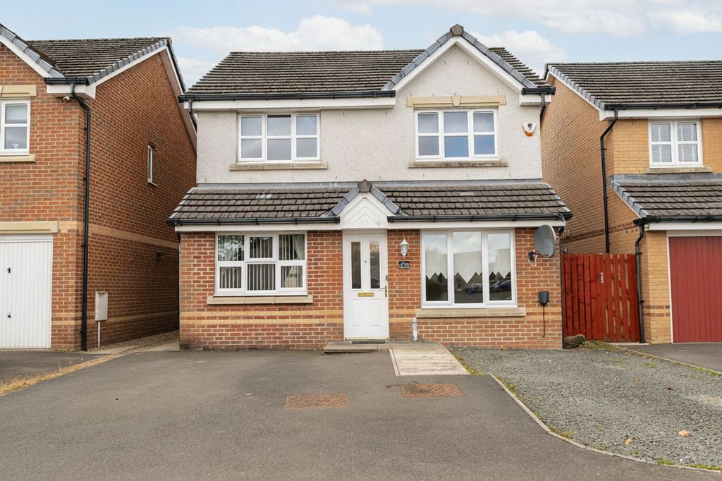 Property photo 1 of 39