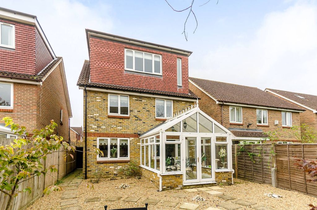 Property photo 3 of 17