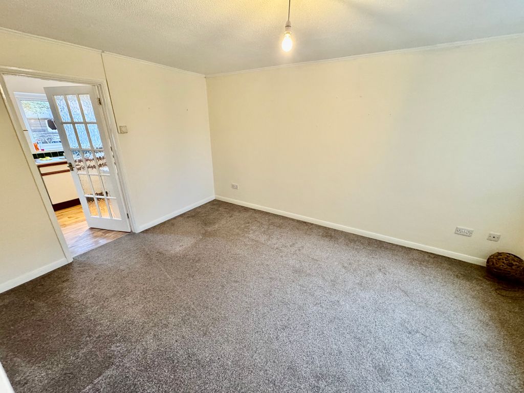 Property photo 2 of 21 Image