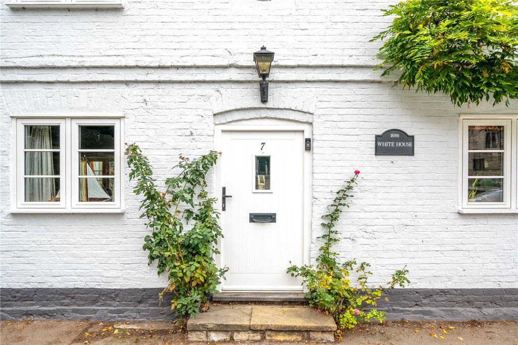 Property photo 3 of 51 Picture No. 06