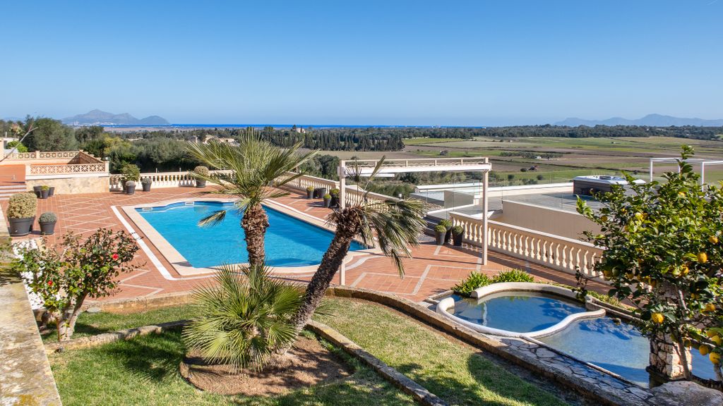 Property photo 1 of 34 73542 Web-6.Jpg