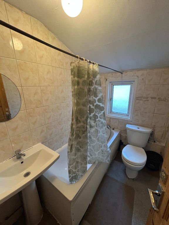 Property photo 2 of 4 Gallery