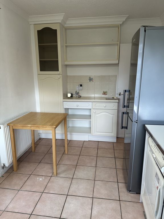 Property photo 3 of 14 20251111_082254089_Ios