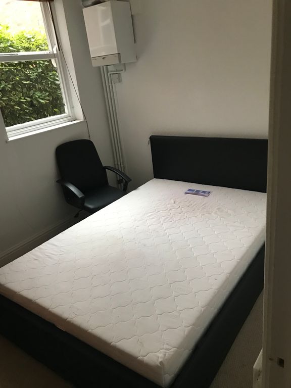 Property photo 2 of 3