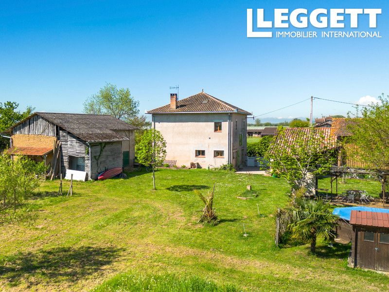 Property photo 2 of 10