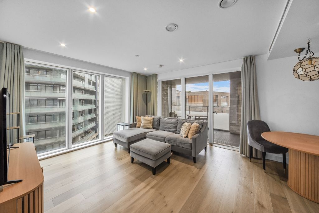 Property photo 2 of 13 Dsc_6900_High