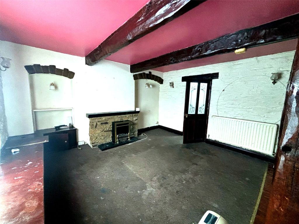 Property photo 2 of 8 Picture No. 08