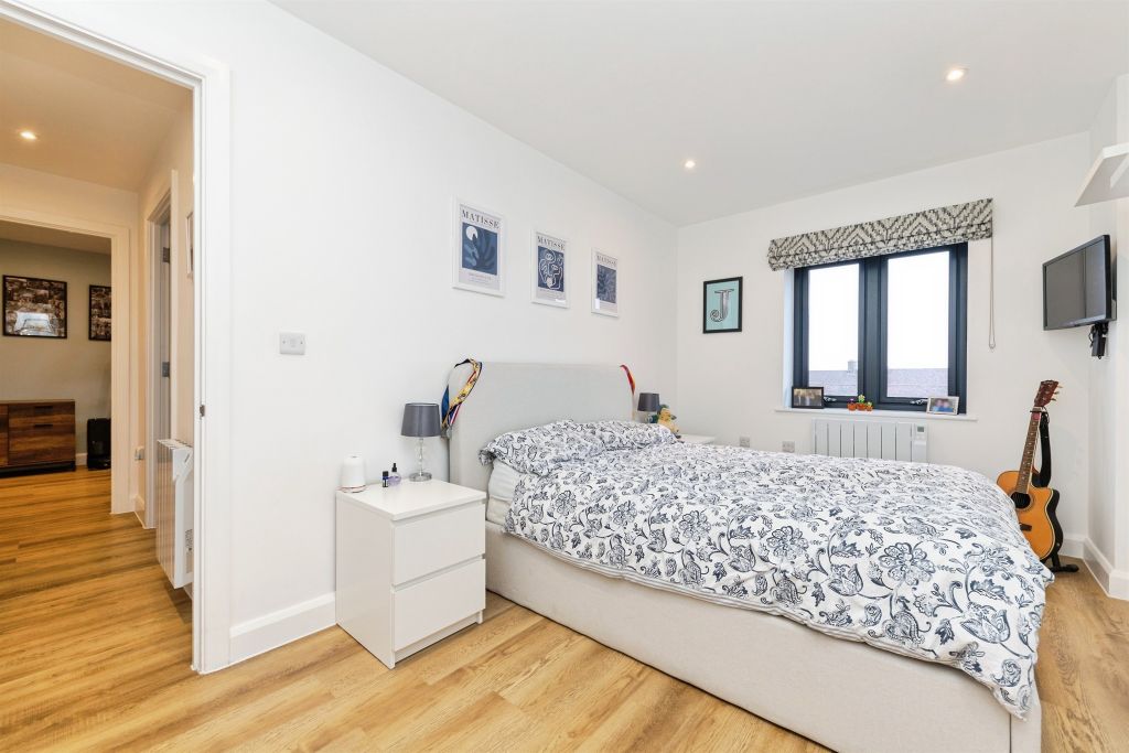 Additional image 13 of 2 bed flat for saleLeys Avenue, Letchworth Garden City SG6