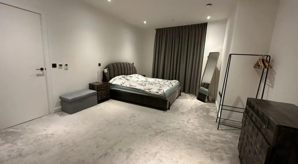 Property photo 2 of 4