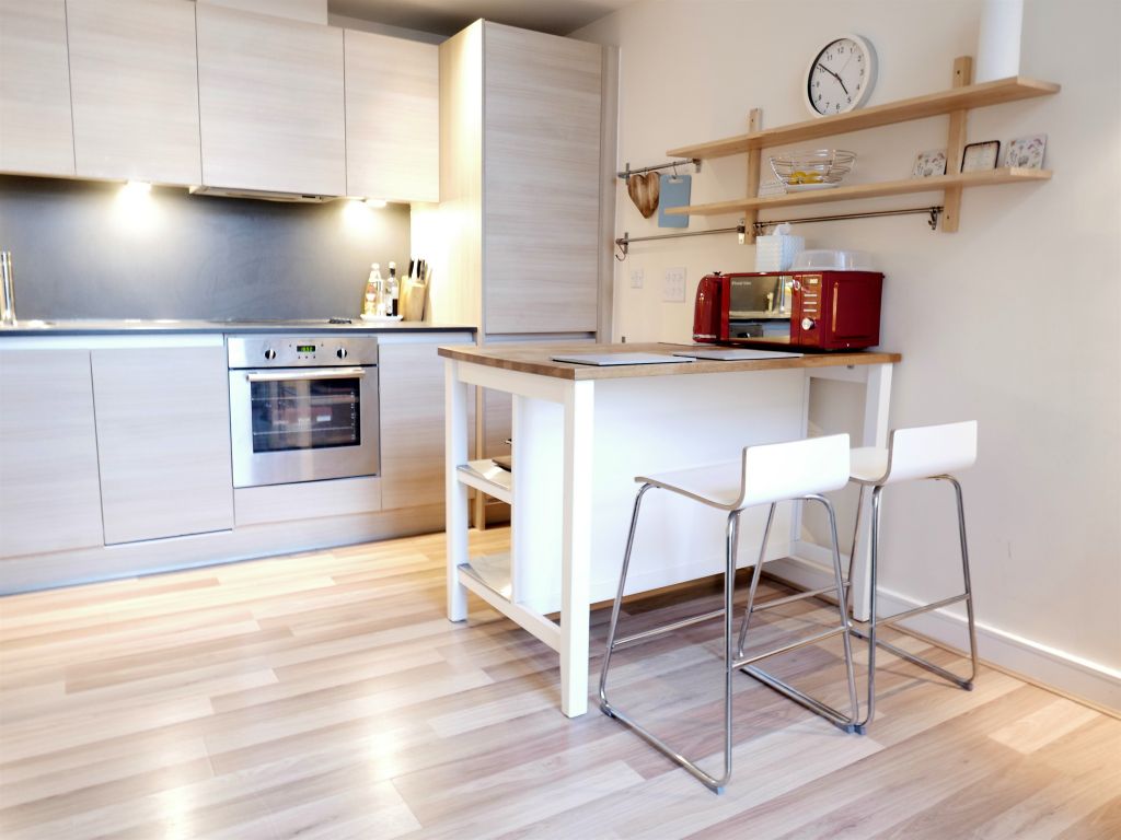 Property photo 3 of 11