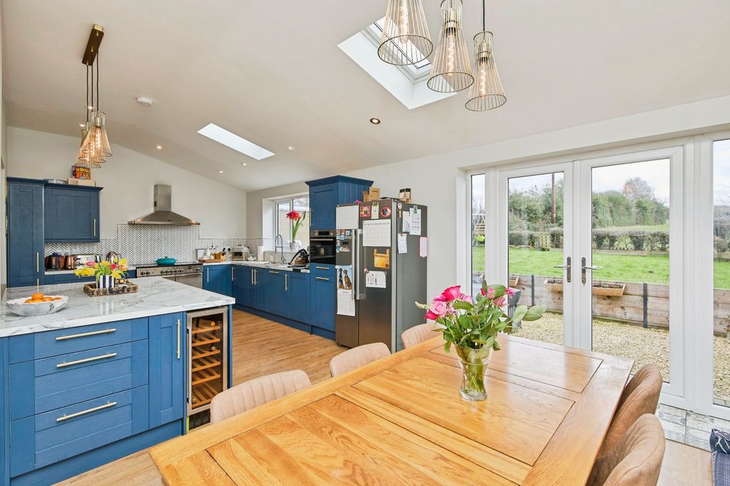 Property photo 1 of 20 Img_5231