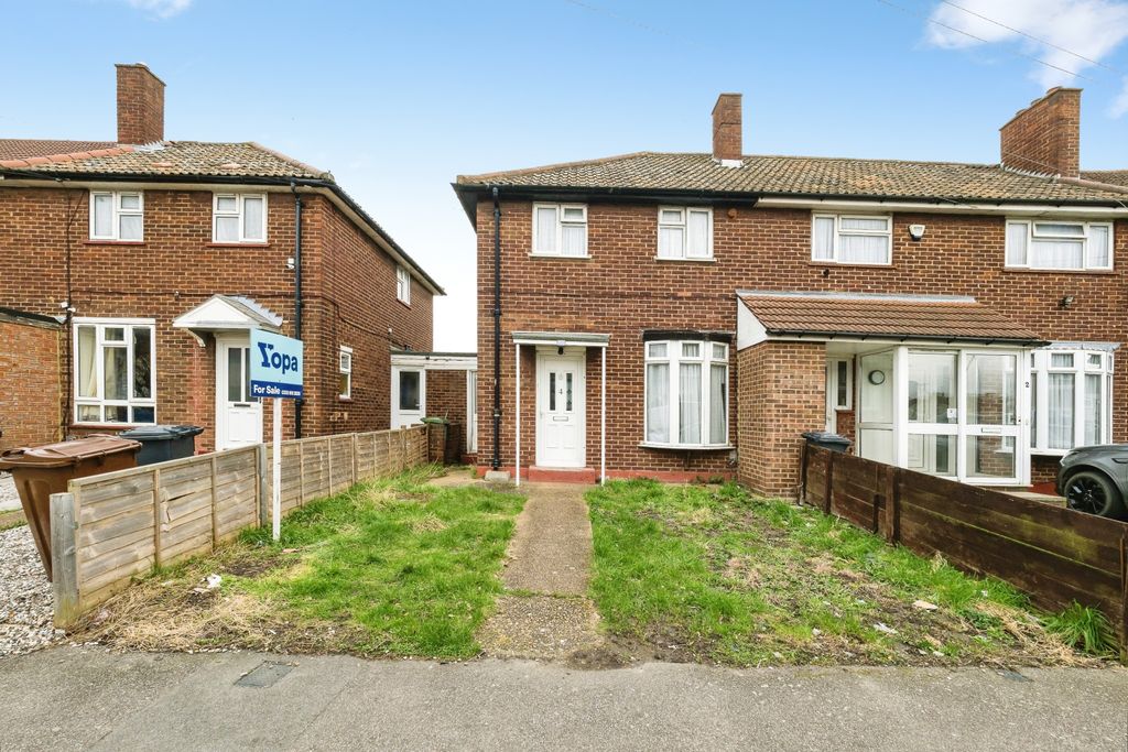 Property photo 3 of 19 3