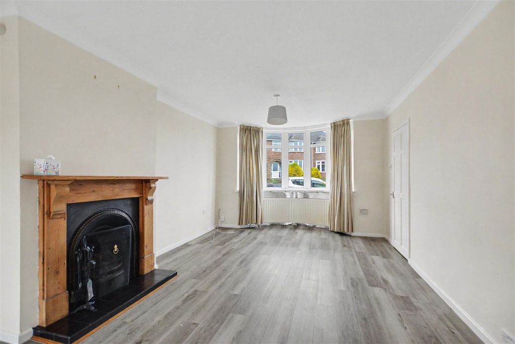 Property photo 3 of 29 Lounge Diner_3.Jpeg