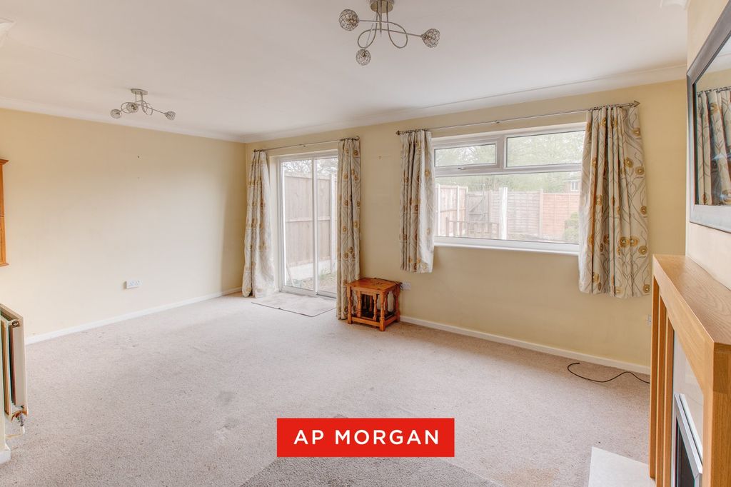 Property photo 2 of 10 Picture No. 11