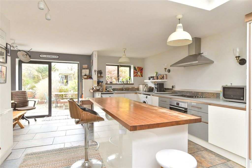 Property photo 3 of 16 Lounge/ Kitchen/ Diner