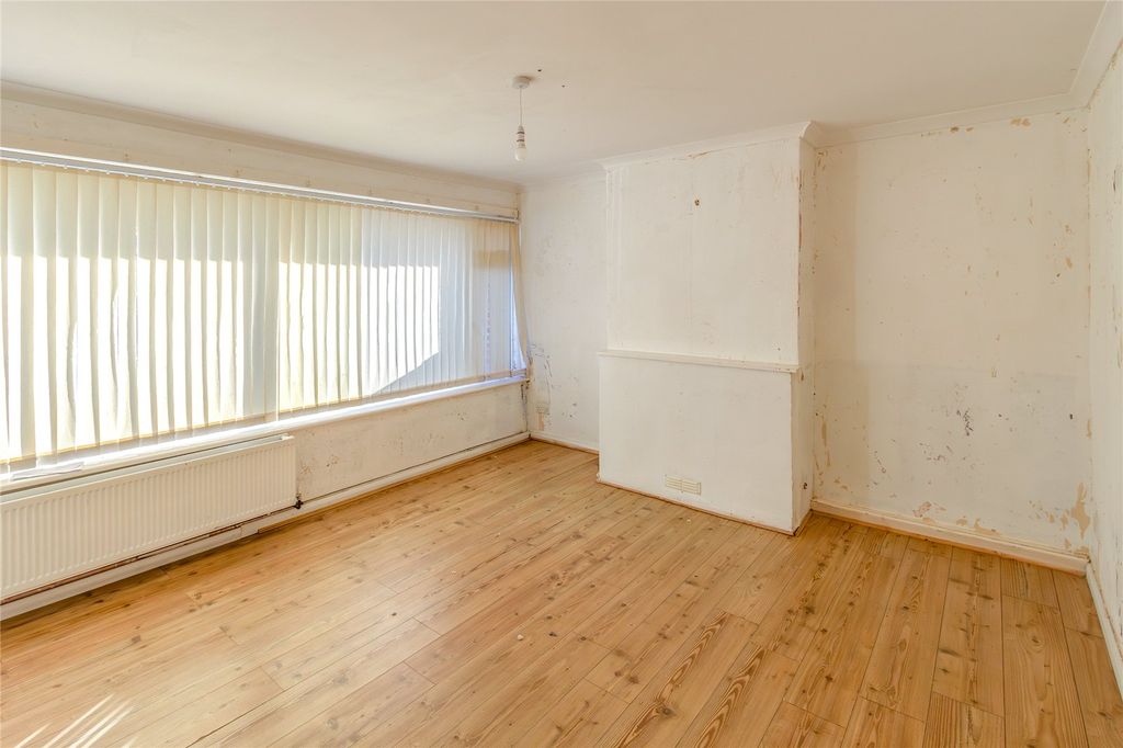 Property photo 3 of 9 Picture No. 04