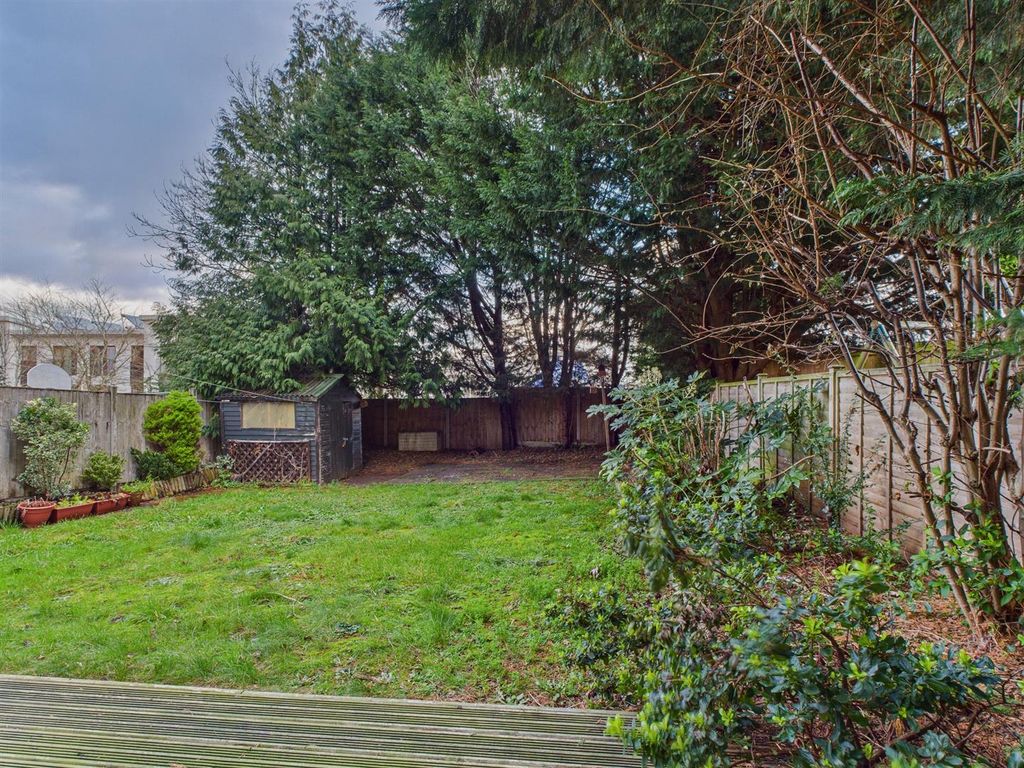 Property photo 2 of 31 Cam03972G0-Pr0224-Still004.Jpg