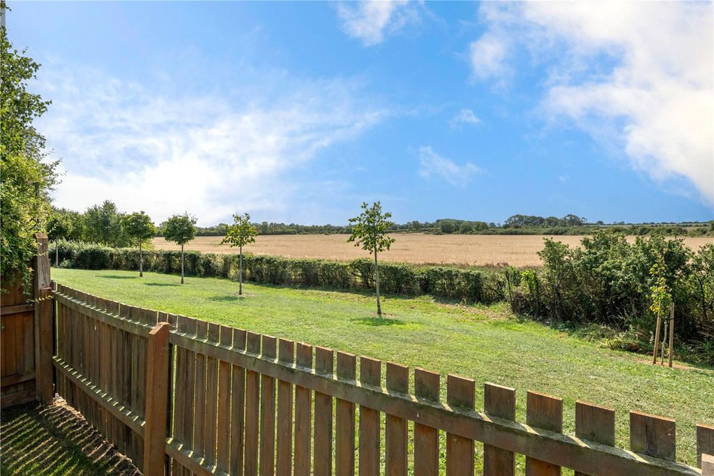 Property photo 3 of 15 Picture No. 05