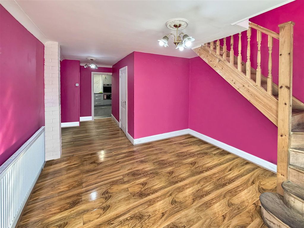 Property photo 2 of 7 Image00011.Jpeg