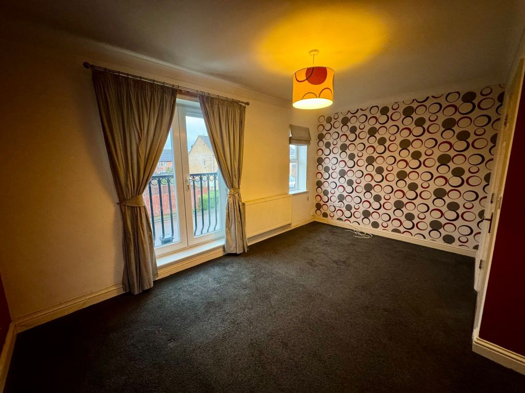 Property photo 3 of 13 Image