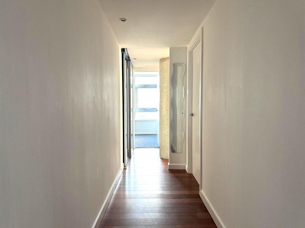 Property photo 2 of 10 1401 Beetham Tower Hallway 2025.Jpg