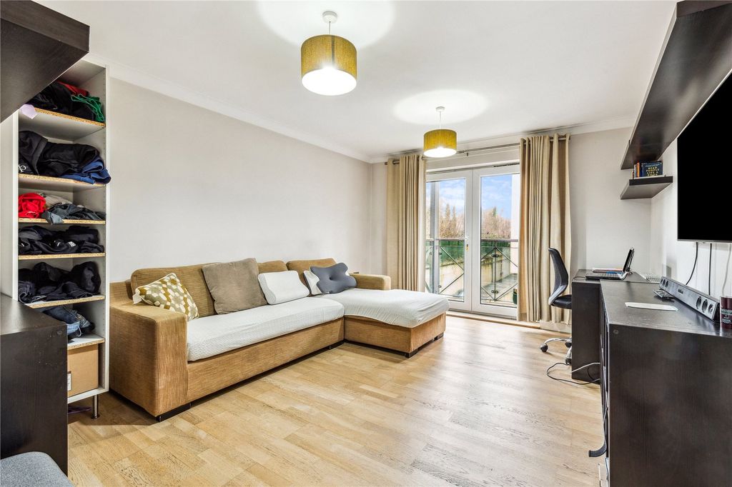 Property photo 1 of 8 Picture No. 06