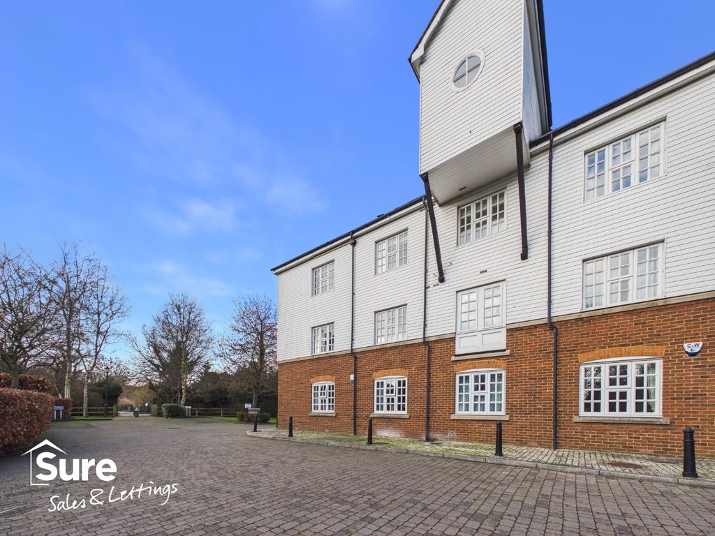 Property photo 1 of 33 4854821