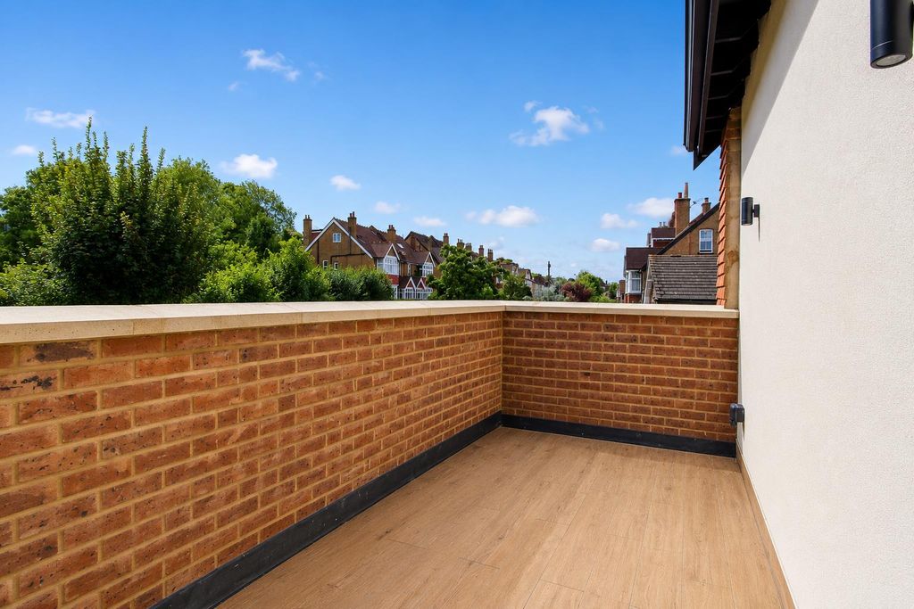Property photo 3 of 18 Terrace.Png
