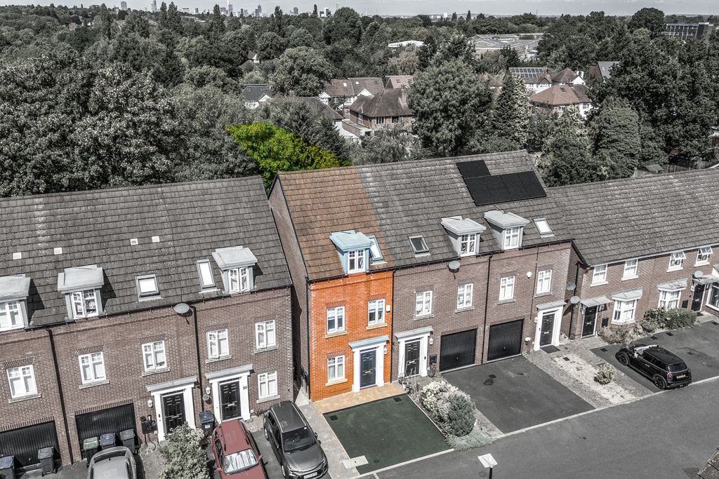 Property photo 2 of 20 Drone Front