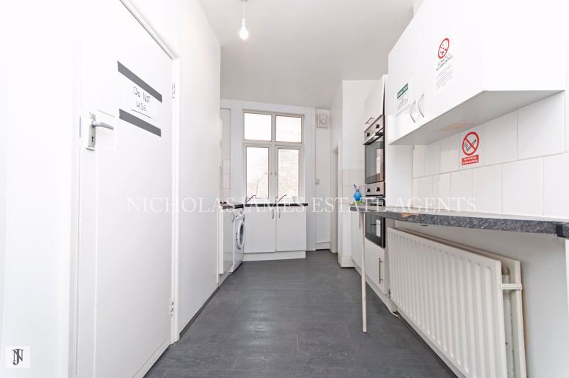 Property photo 3 of 5 Photo 2