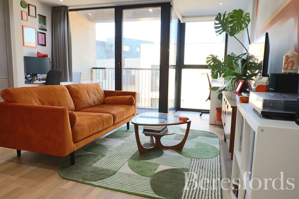 Property photo 2 of 11 Picture No. 02