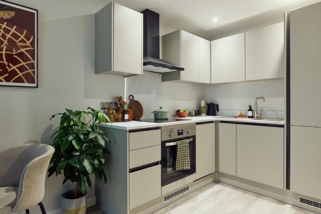 Property photo 2 of 6 Gallery