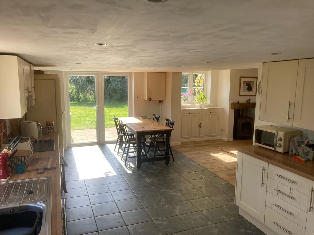 Property photo 2 of 13 Dining Room