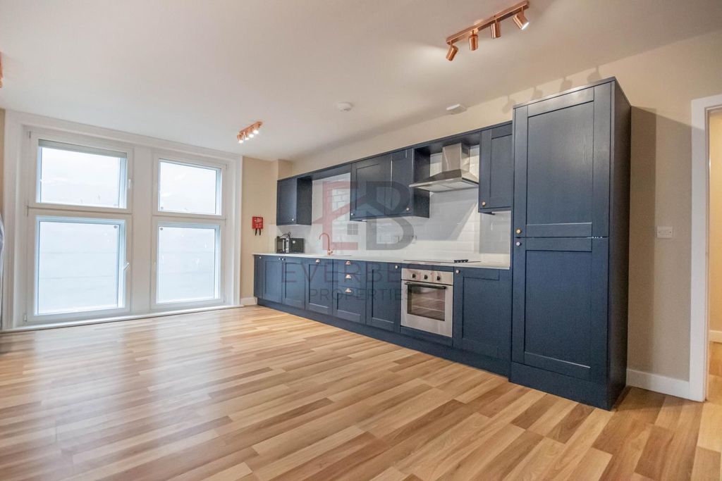 Property photo 1 of 11 1
