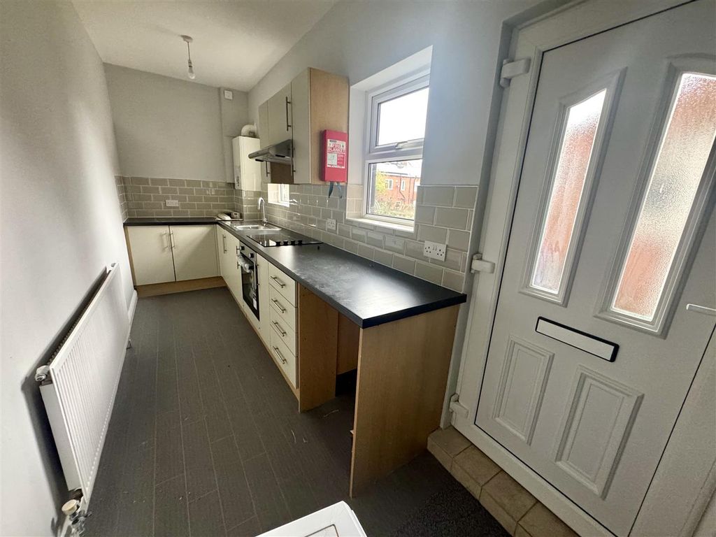 Property photo 2 of 8 Tempimagepsenin.Jpg