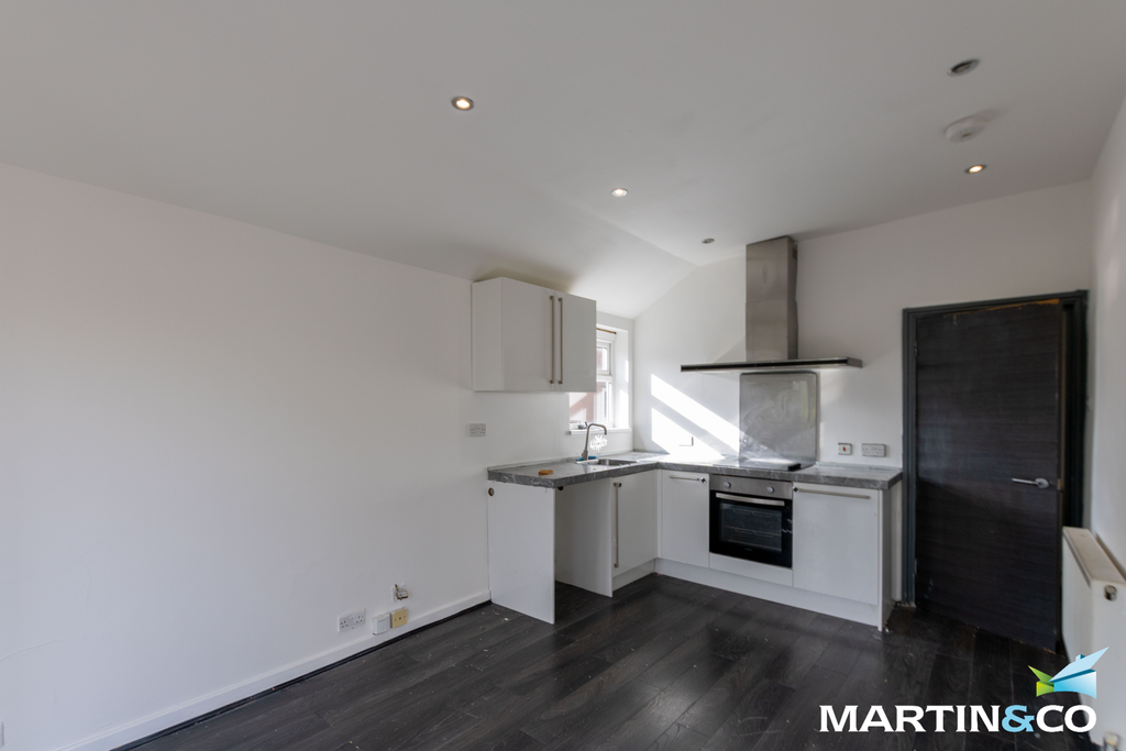 Property photo 3 of 6 Picture5